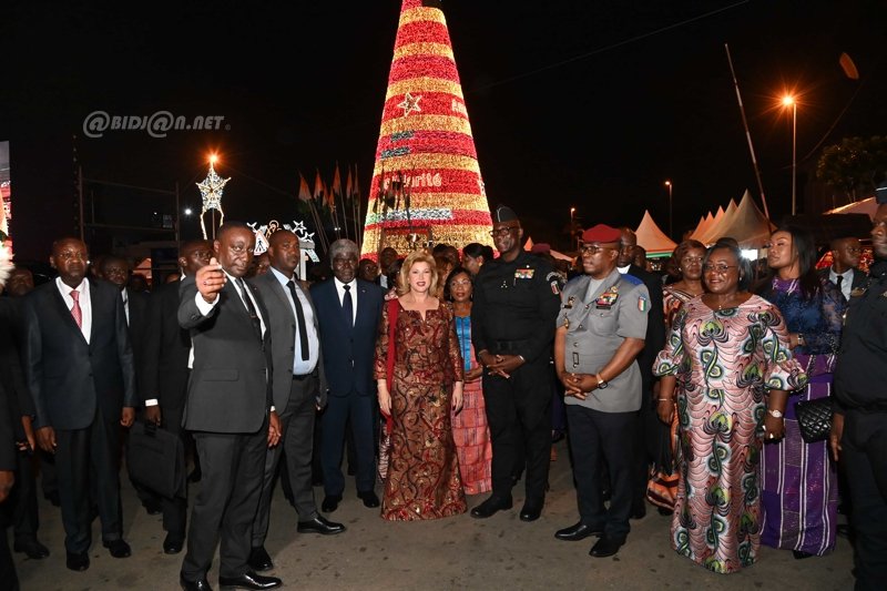 La Première Dame Dominique Ouattara, lors de la cérémonie d’illumination de la ville d’Abidjan : « Mon vœu est que toutes ces illuminations continuent à scintiller dans nos cœurs tout au long de 2023 ».