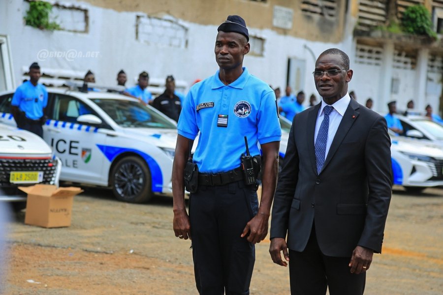 securite-la-nouvelle-unite-de-police-denommee-police-recours-lancee-officie_y12soprjy6f