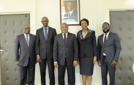 Justice : Une délégation de la CPI chez le ministre Sansan Kambilé.