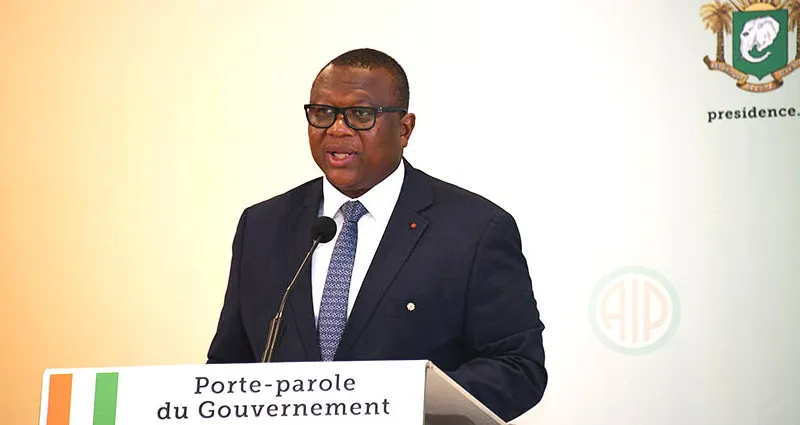 Paiements des bourses scolaires et universitaires : le gouvernement ivoirien prend de nouvelles dispositions.