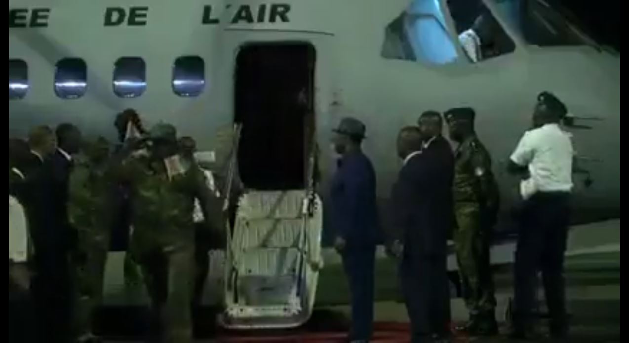 arrivee-des-46-soldats-ivoiriens-a-l-aeroport-felix-houphouet-boigny_11