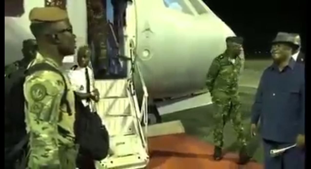 arrivee-des-46-soldats-ivoiriens-a-l-aeroport-felix-houphouet-boigny_8