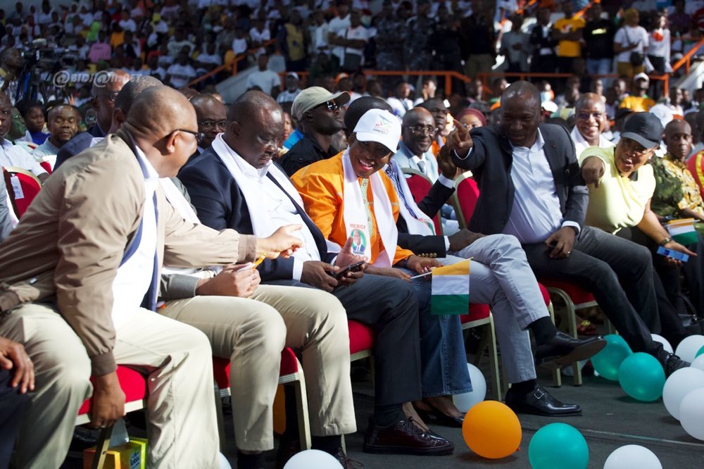 ceremonie-dhommage-au-president-ouattara-et-aux-49-soldats-ivoiriens-revenu_7nqbgq9d2zt