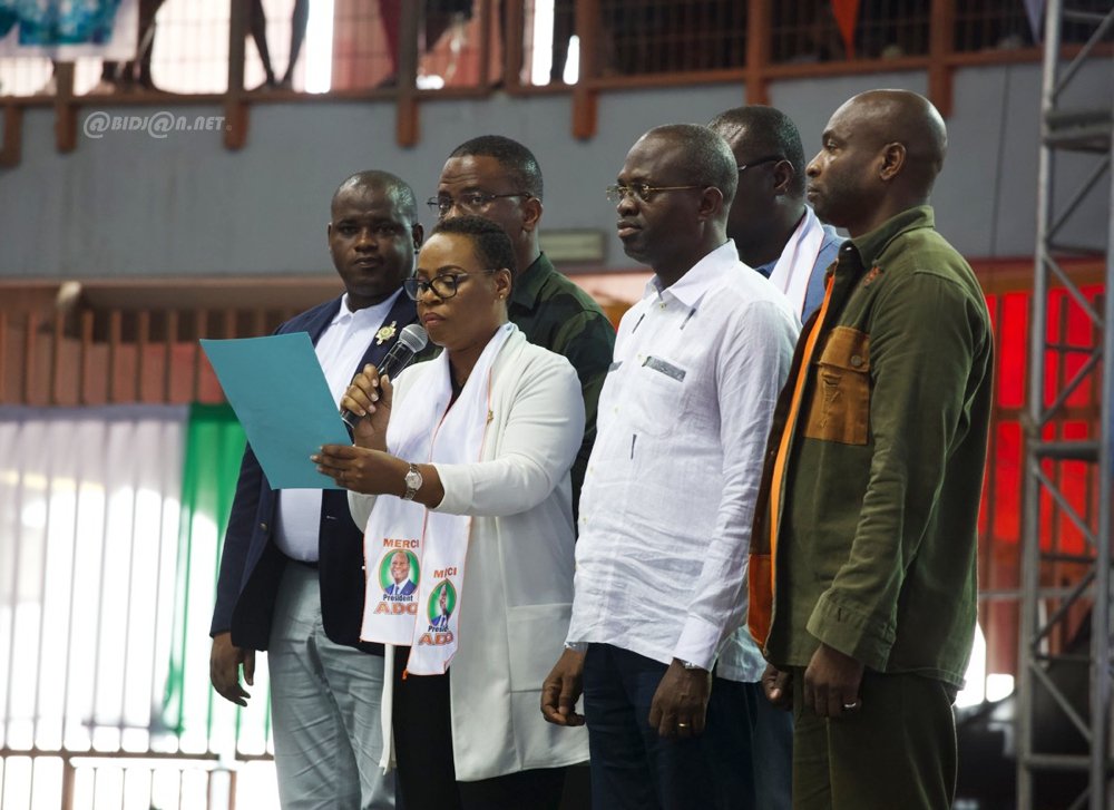 ceremonie-dhommage-au-president-ouattara-et-aux-49-soldats-ivoiriens-revenu_nvfnp20b7q