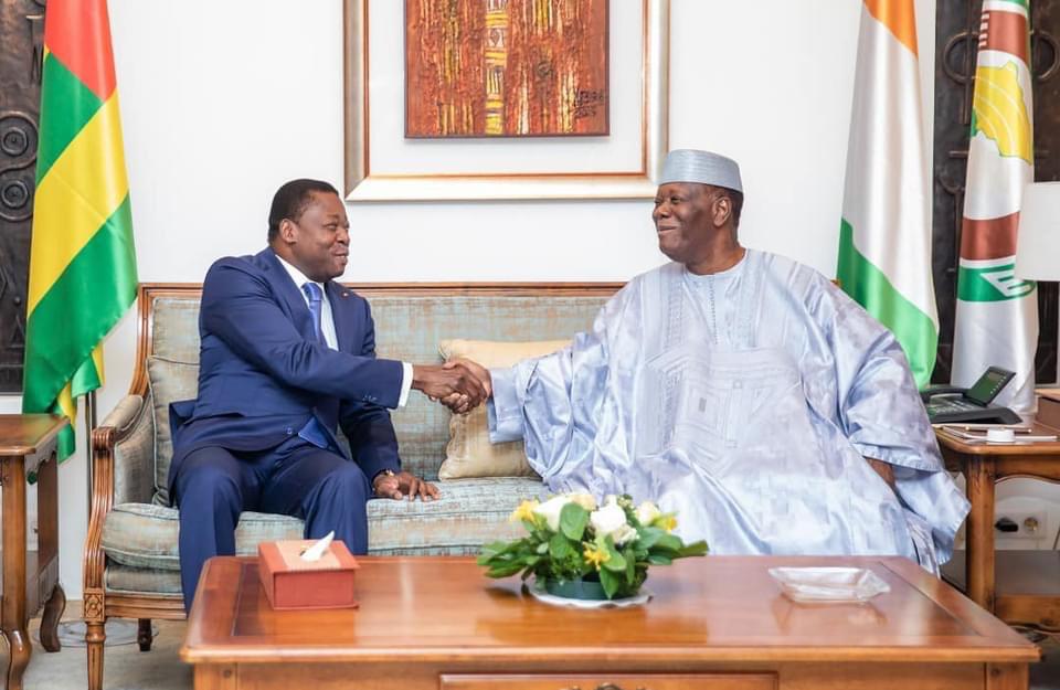 Médiation entre le Mali et la Côte d’Ivoire : après Bamako, Faure Gnassingbé s’entretient avec Alassane Ouattara à Abidjan.