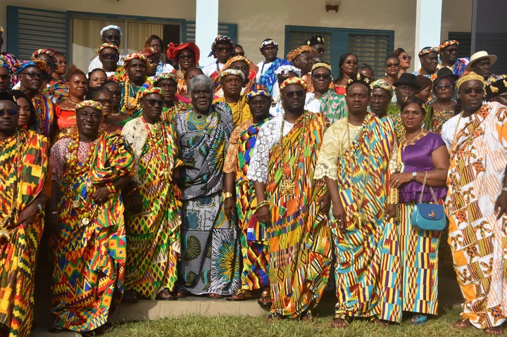 Développement dans le District d’Abidjan : Mambé et les 60 Chefs Atchan reconnaissants envers le Président Ouattara.