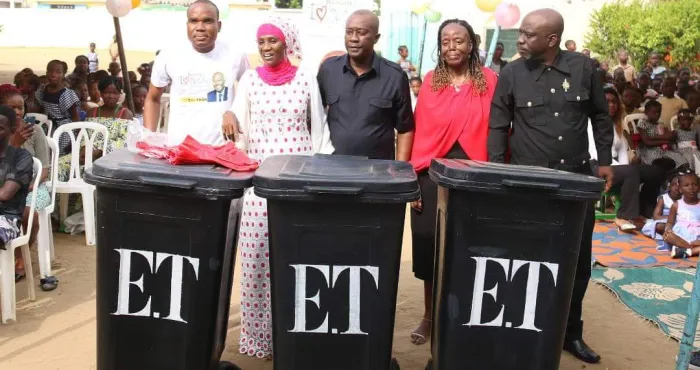 Cocody – EPP Djibi 3 en ruine, Éric Taba vole au secours.