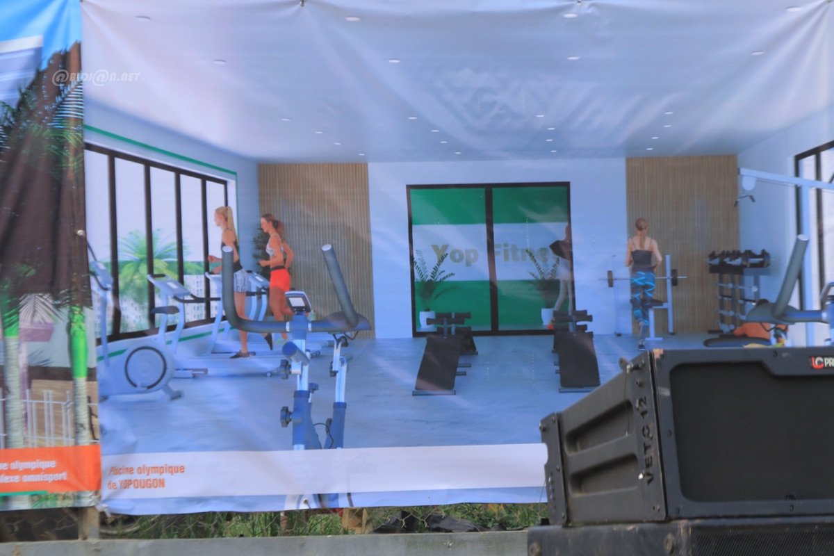 infrastructures-sportives-ceremonie-officielle-de-pose-de-la-premiere-pierr_i18m8u2ab6