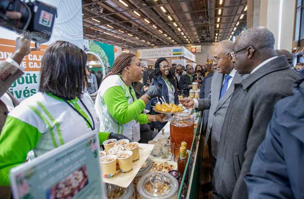 paris-patrick-achi-simpregne-des-innovations-agricoles-au-salon-internation_a2dty