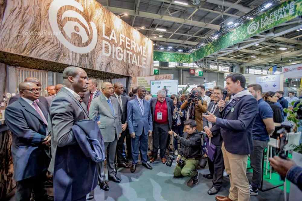 paris-patrick-achi-simpregne-des-innovations-agricoles-au-salon-internation_wyjmro1e2q