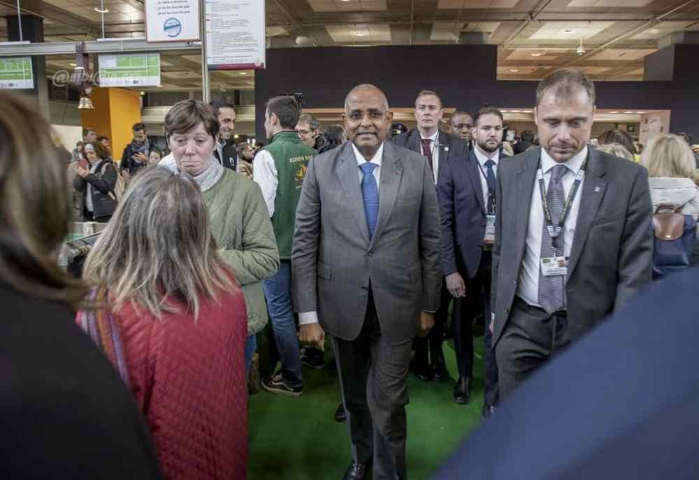 paris-patrick-achi-simpregne-des-innovations-agricoles-au-salon-internation_zc8p2