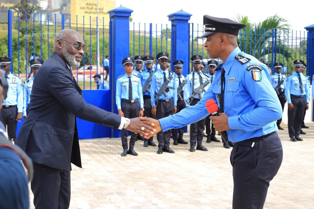 securite-la-mairie-de-cocody-offre-un-batiment-a-la-brigade-speciale-de (12)