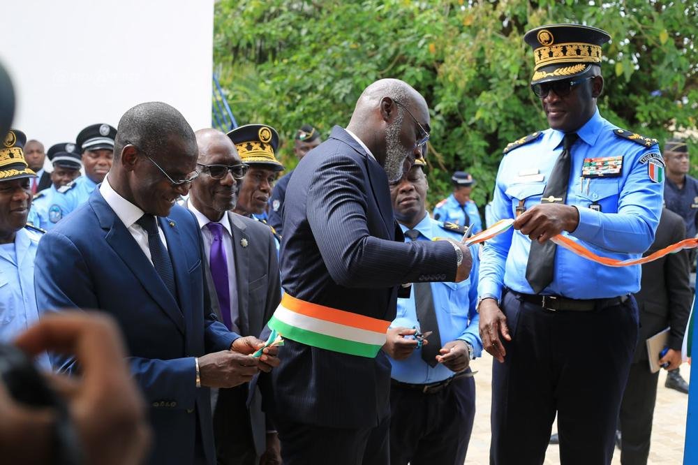 securite-la-mairie-de-cocody-offre-un-batiment-a-la-brigade-speciale-de-la-_