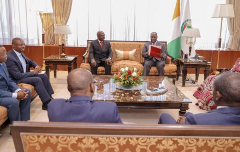 Le Chef de l’Etat a eu un entretien avec le Ministre angolais des Relations Extérieures.