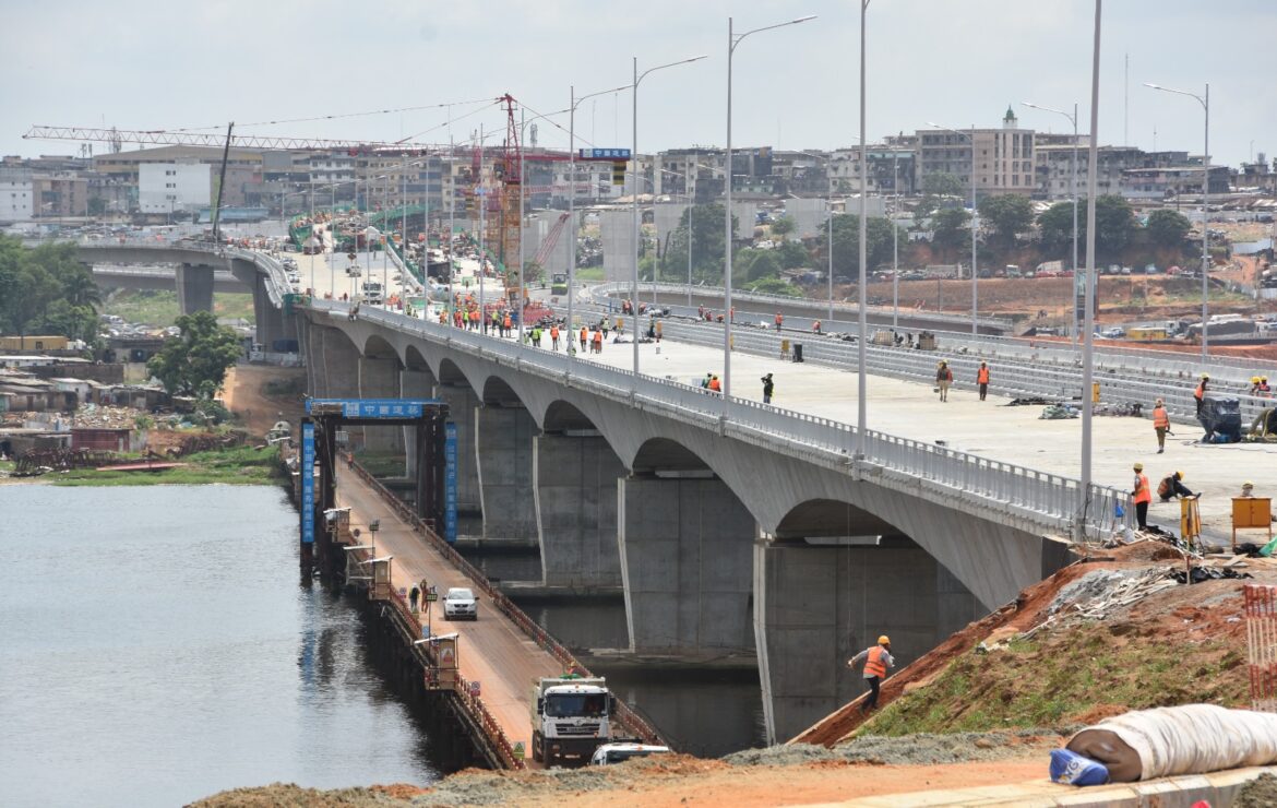 4ème pont, autoroute Gesco-carrefour Jacqueville, route de la prison civile, route Y4 : Les ouvrages livrés en 2023.