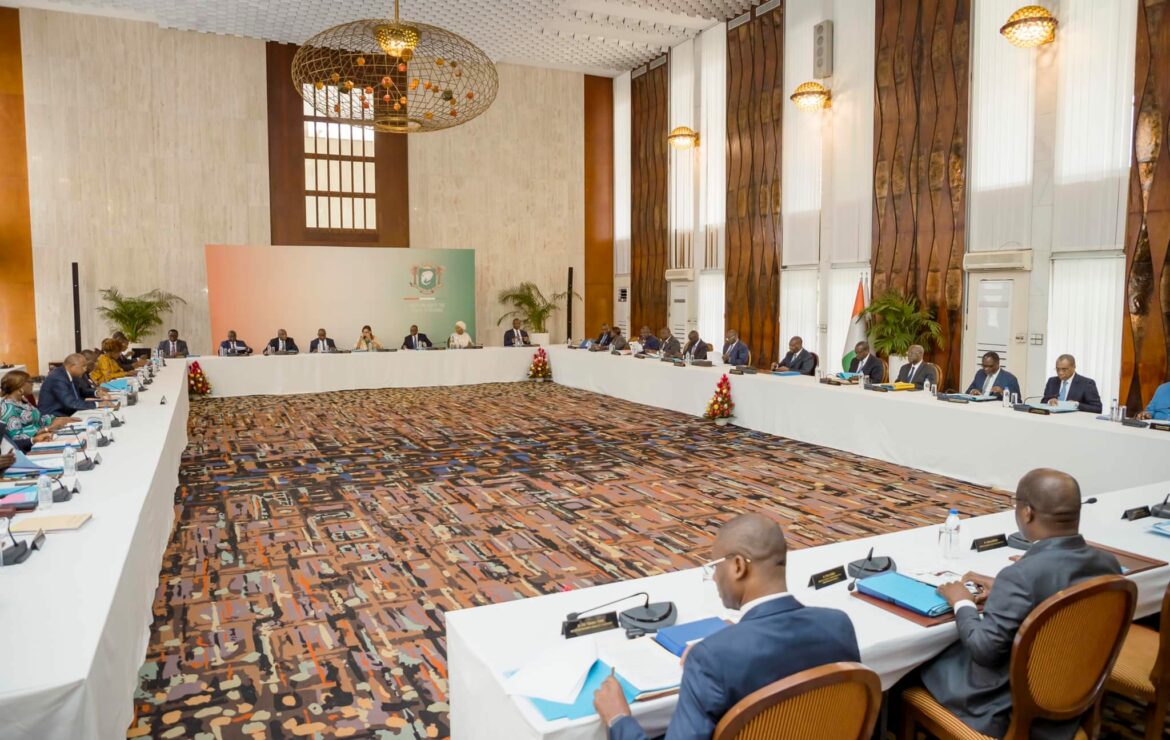 Communiqué du Conseil des ministres du mercredi 22 mars 2023. [Liste des nominations du conseil des ministres]