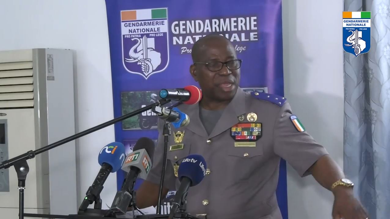 Cloture_seminaire_bilan_2022_perspective_2023_General_Apalo_Toure_2023_28