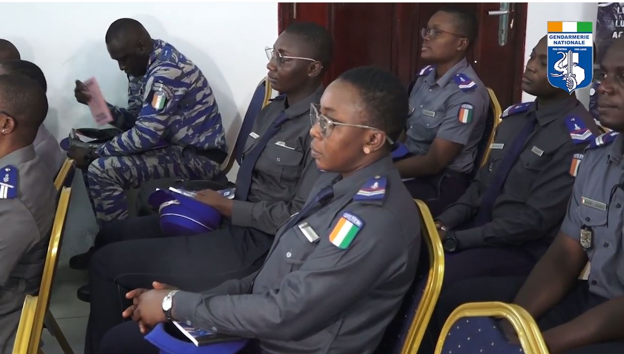 Cloture_seminaire_bilan_2022_perspective_2023_General_Apalo_Toure_2023_9