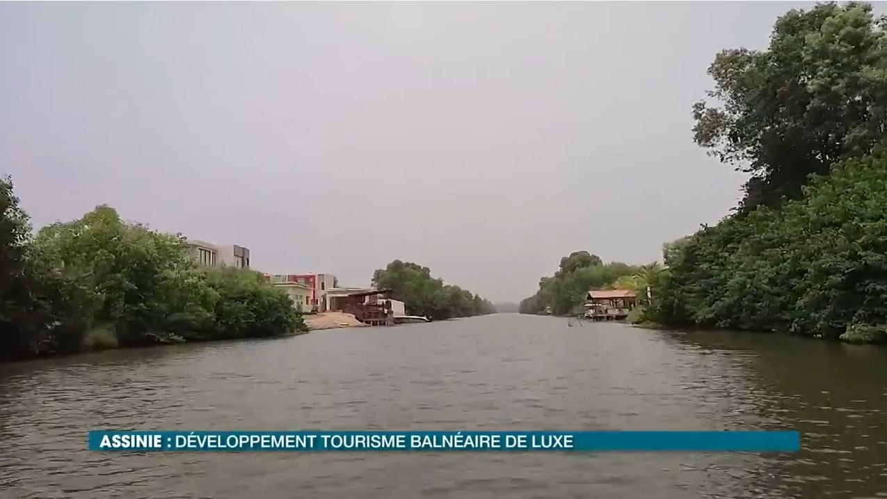 Commune_Assinie_face_developpement_de_Luxe_2023_44