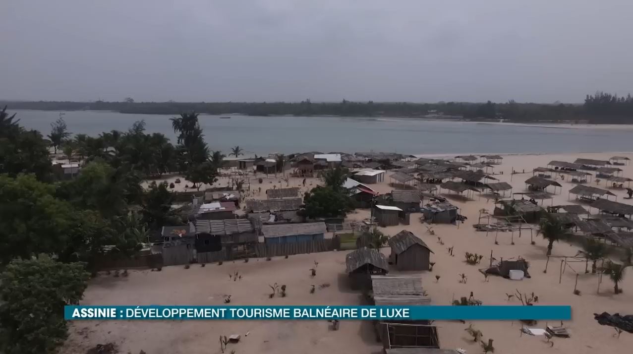 Commune_Assinie_face_developpement_de_Luxe_2023_5