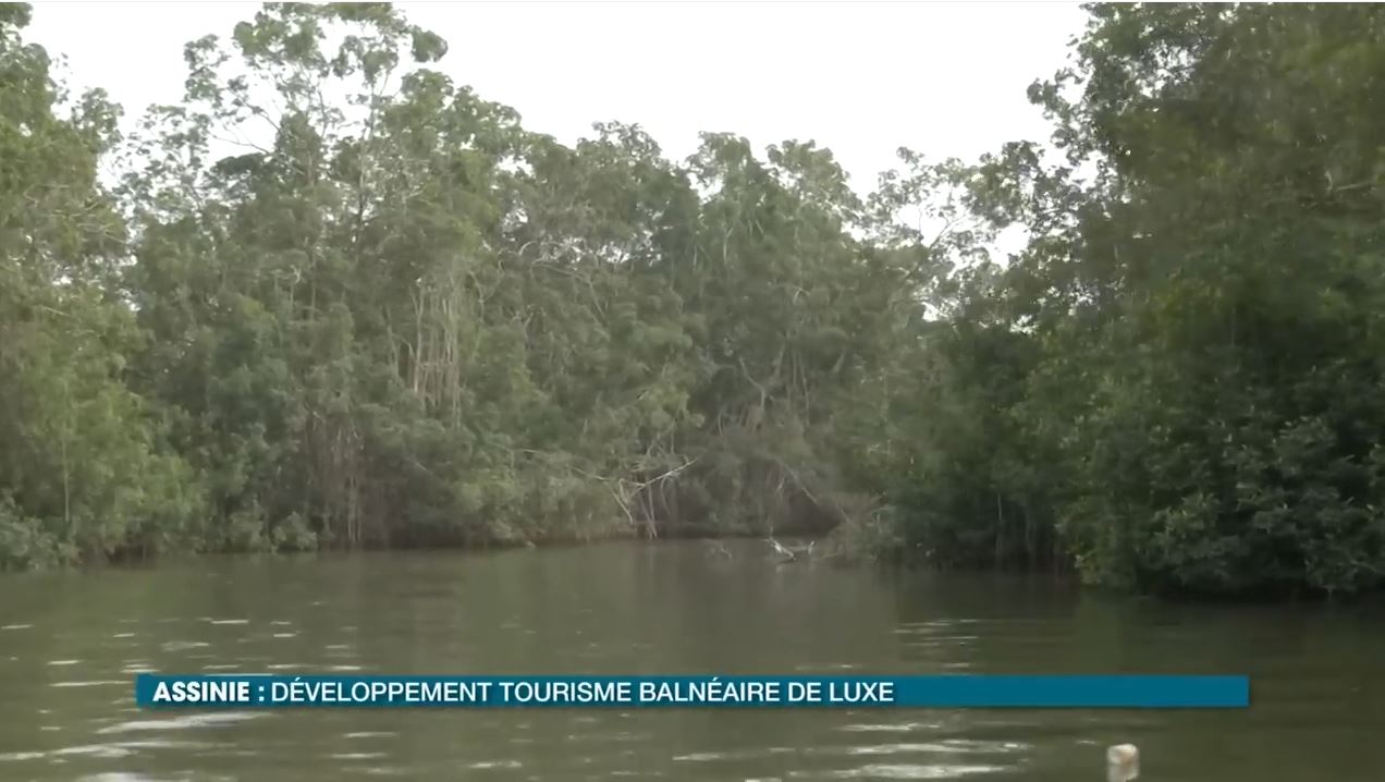 Commune_Assinie_face_developpement_de_Luxe_2023_53