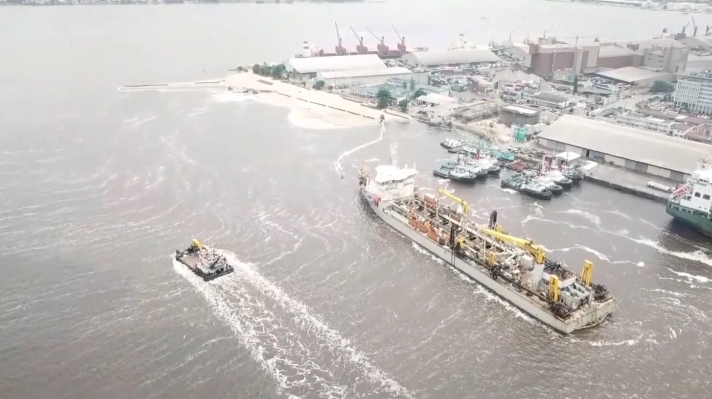 Construction_terminal_cerealier_Port_Automone_Abidjan_2023_4