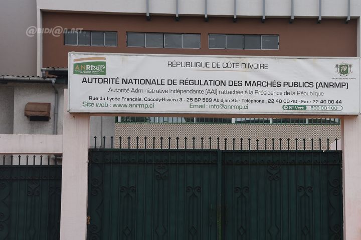 Côte d’Ivoire : 3 entreprises exclues de toute participation aux marchés publics.