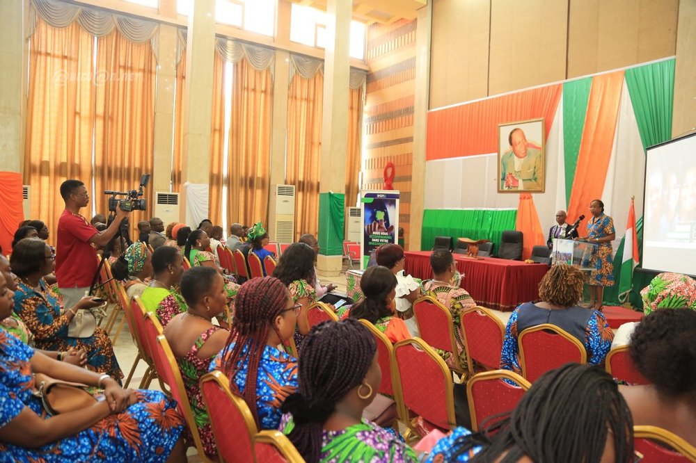 celebration-de-la-journee-internationale-de-la-femme-au-cepici_fa5g1h77ps