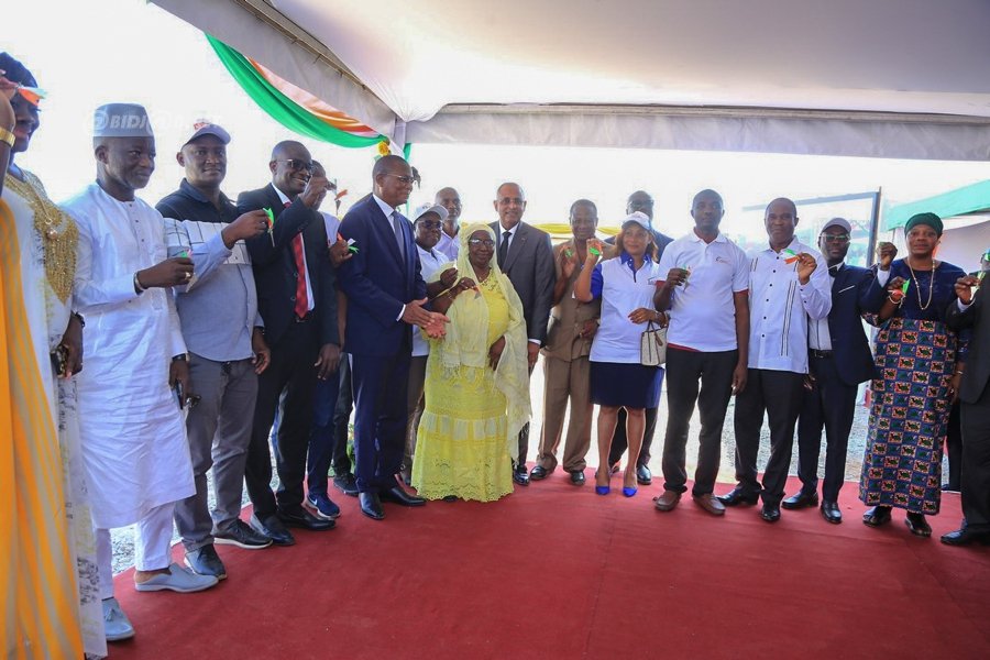 ceremonie-de-remise-symbolique-de-cles-aux-souscripteurs-a (16)
