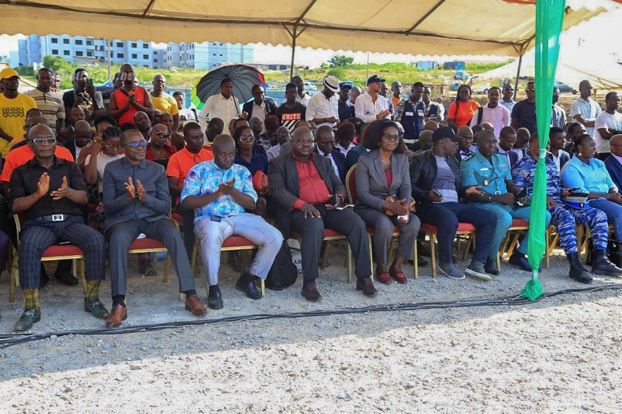 ceremonie-de-remise-symbolique-de-cles-aux-souscripteurs-au-pro