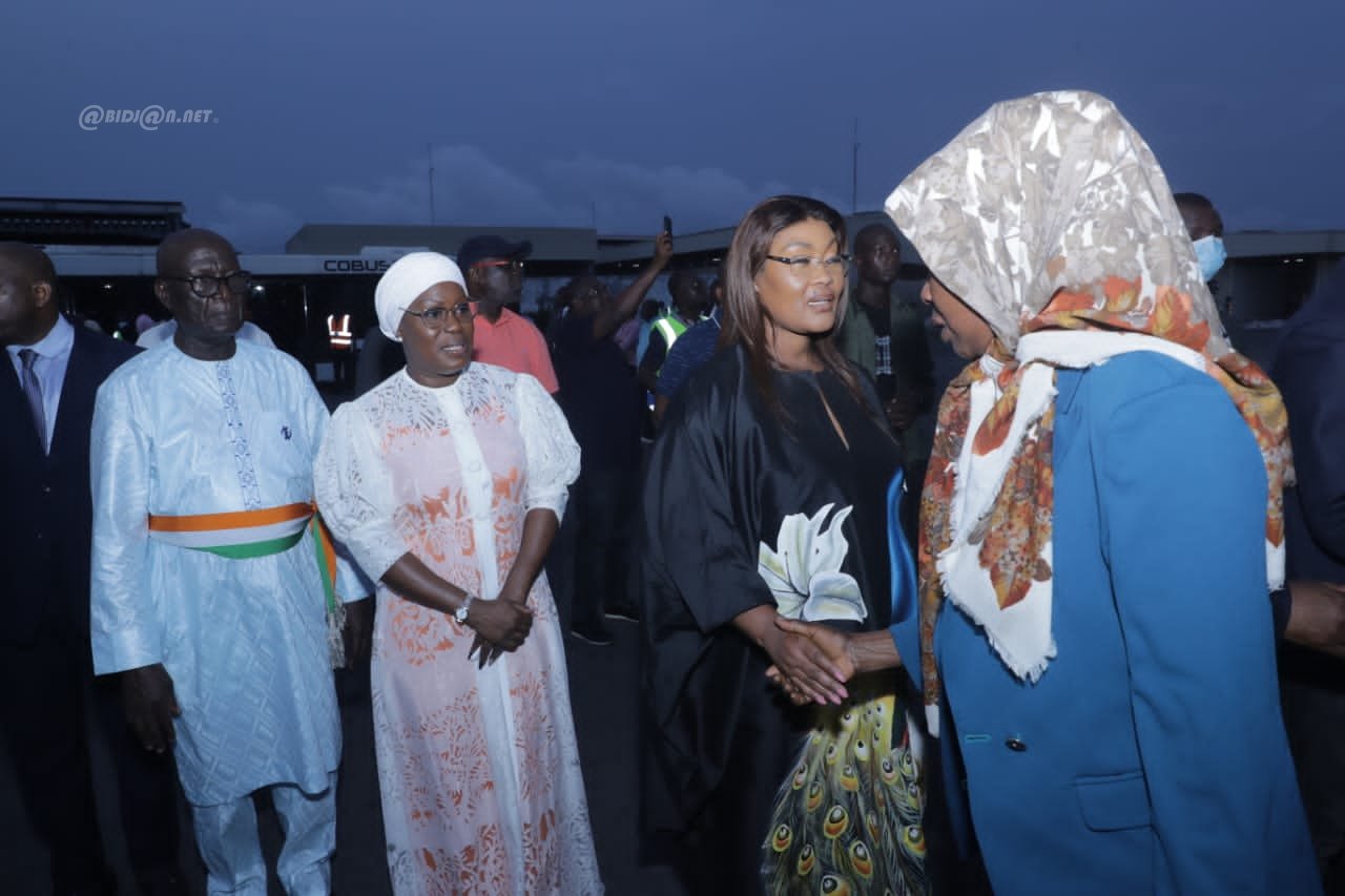 crise-raciale-arrivee-a-abidjan-d-un-premier-groupe-de-145-ivoiriens-en-pro_7a9m7dnngq