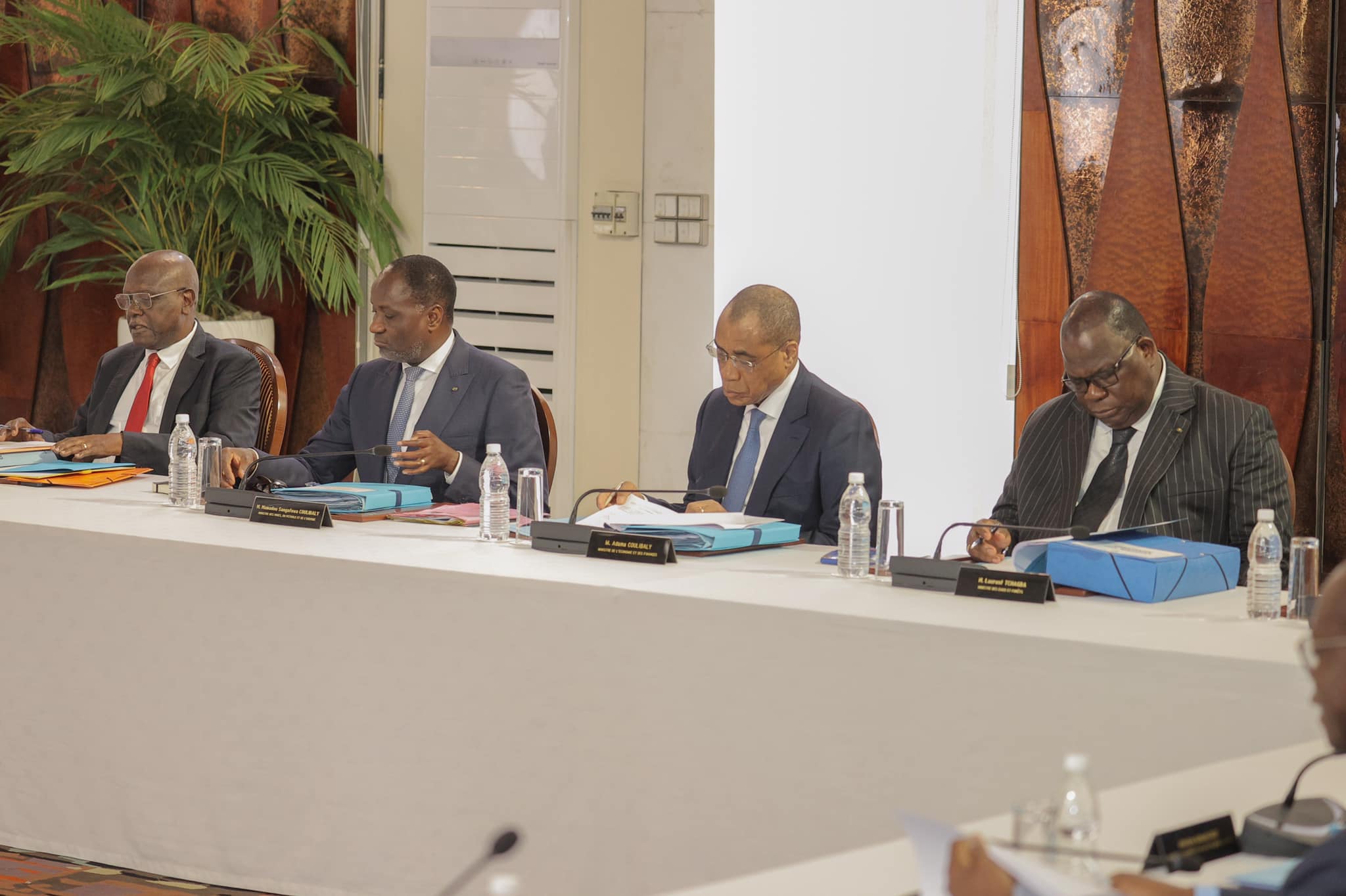 341708692_1572382999838450_6300392356825817007_n