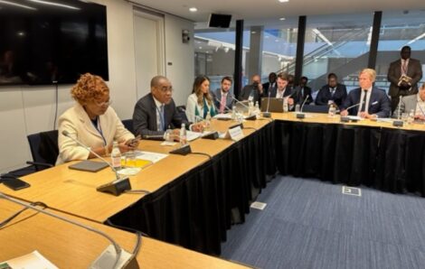 Côte d’Ivoire États-Unis : Adama Coulibaly présente aux investisseurs les programmes en direction des jeunes.