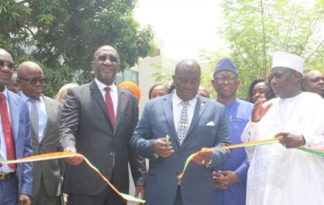 Côte d’Ivoire-AIP/SIETTA 2023 : Adjoumani met en garde les acheteurs véreux de la noix de cajou contre la baisse des prix.