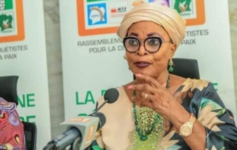 Côte d’Ivoire – Attaques contre Ouattara : Les femmes du RHDP interpellent Gbagbo (affaire de dame Marie-Odette LOROUGNON).