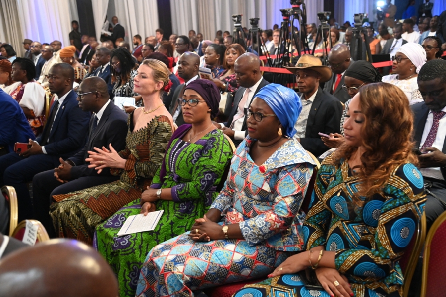 la-premiere-dame-madame-dominique-ouattara-a-pr (16)