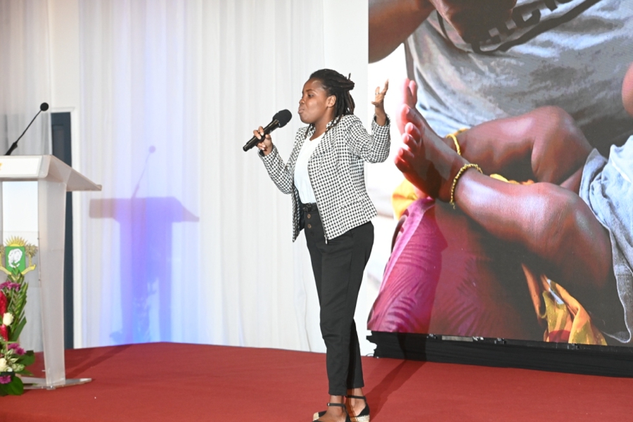 la-premiere-dame-madame-dominique-ouattara-a-pr (19)