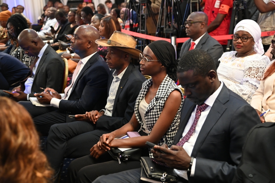la-premiere-dame-madame-dominique-ouattara-a-pr (29)
