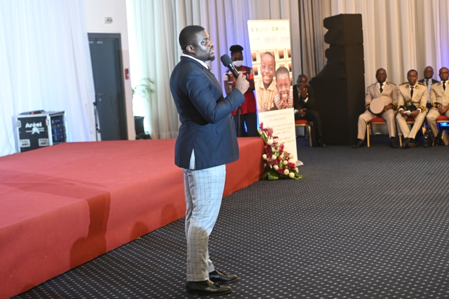 la-premiere-dame-madame-dominique-ouattara-a-pr (30)
