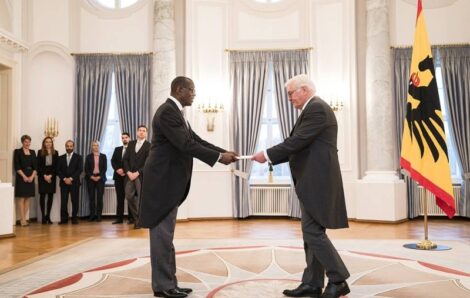 Diplomatie : L’État ivoirien étend le périmètre d’intervention de l’ambassadeur Mangou Philippe.