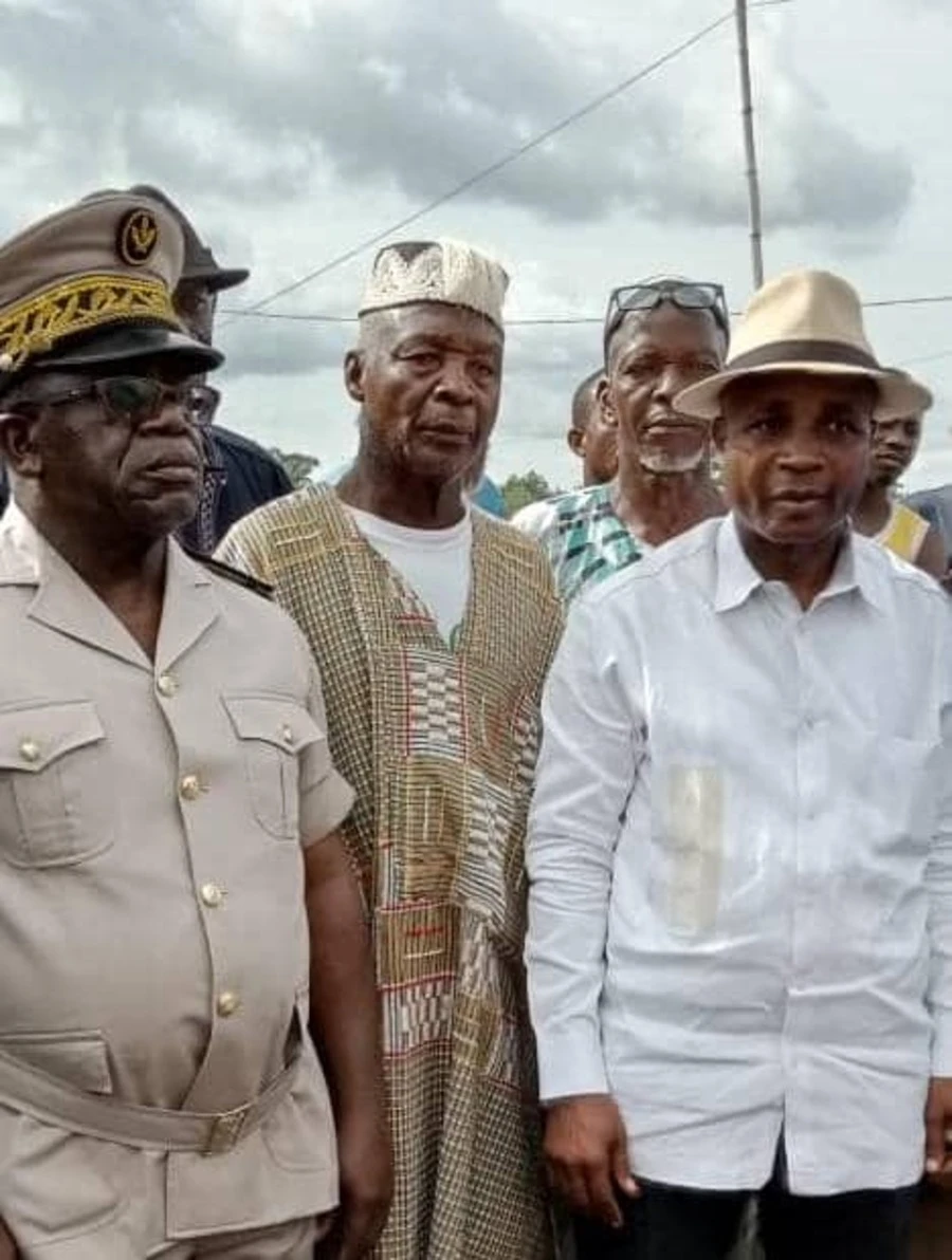 Société – Région du Guémon : le village de Krazandougou entièrement électrifié, le Président Ouattara magnifié.