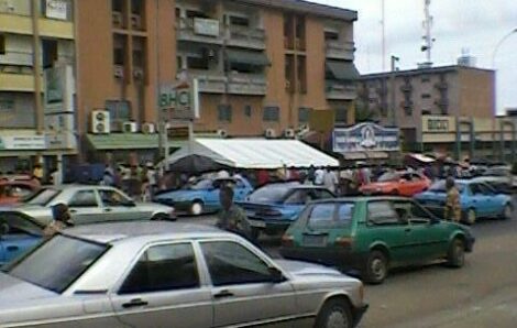 Côte d’Ivoire : Le parcours du combattant d’un fonctionnaire pour toucher sa paie [Publié le : 02/03/2011 – 11:12 Modifié le : 04/03/2011 – 10:48]