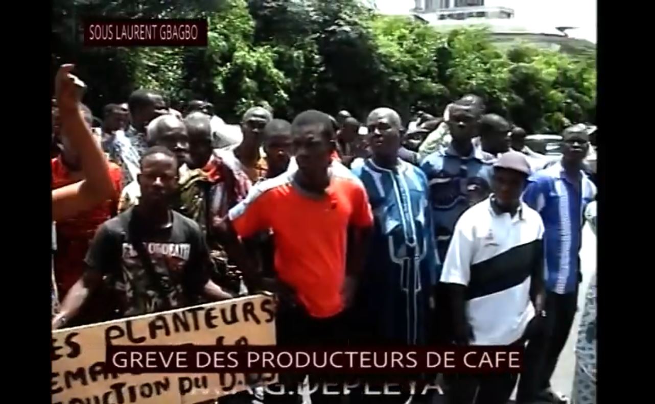 Planteurs_cafe_cacao_brulent_recolte_sous_gbagbo_2009_3