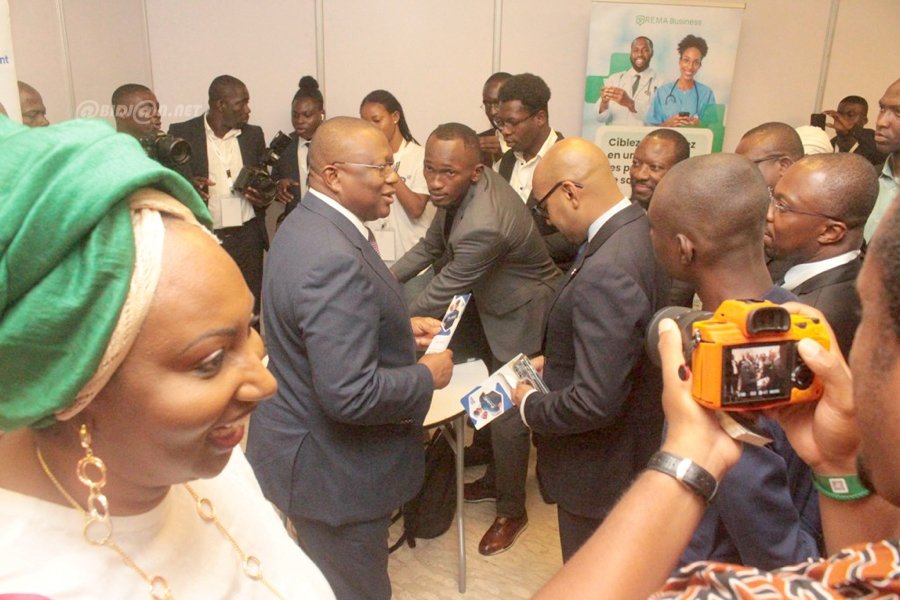 ceremonie-d-ouverture-de-la-2e-edition-du-sommet-africain-des-startups-et-d_urlbznn93