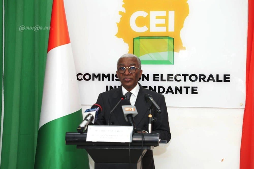 le-porte-parole-de-la-commission-electorale-independante-