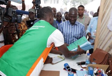 Adama Bictogo lance un défi à ses rivaux : « Je viens à Yopougon pour gagner !« .