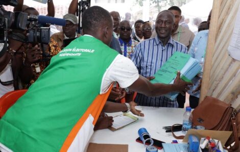 Adama Bictogo lance un défi à ses rivaux : « Je viens à Yopougon pour gagner ! ».