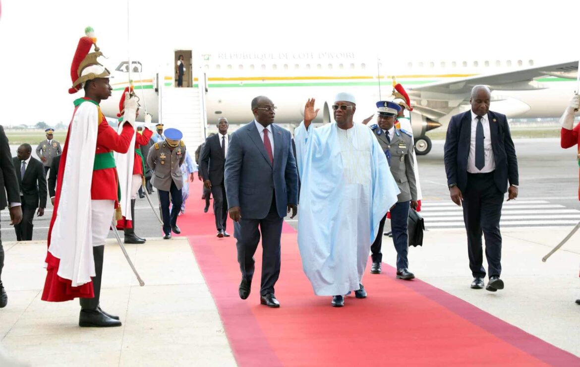 Le Président de la République, Alassane Ouattara, a regagné Abidjan, dans la soirée de ce dimanche 30 juillet 2023.