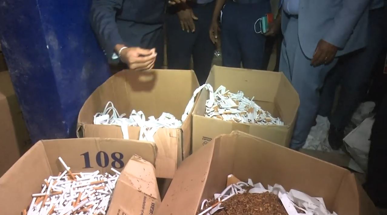 Usine_cigarettes_clandestine_CIV_Abidjan_072023_25