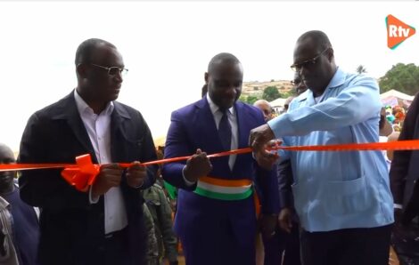 Daloa : Téné Birahima Ouattara inaugure le centre de santé Dominique Ouattara au quartier Orly.